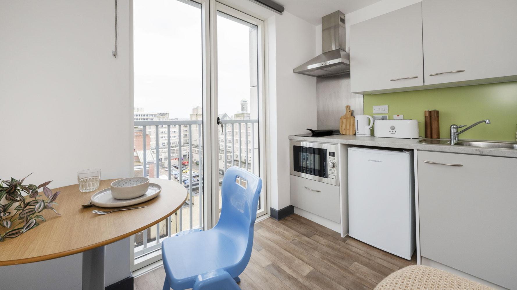 Gold En-Suite - 7