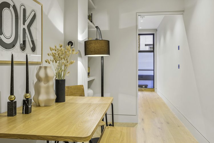  20 King’s Mews #3  -  King’s Mews  - Gallery -  8
