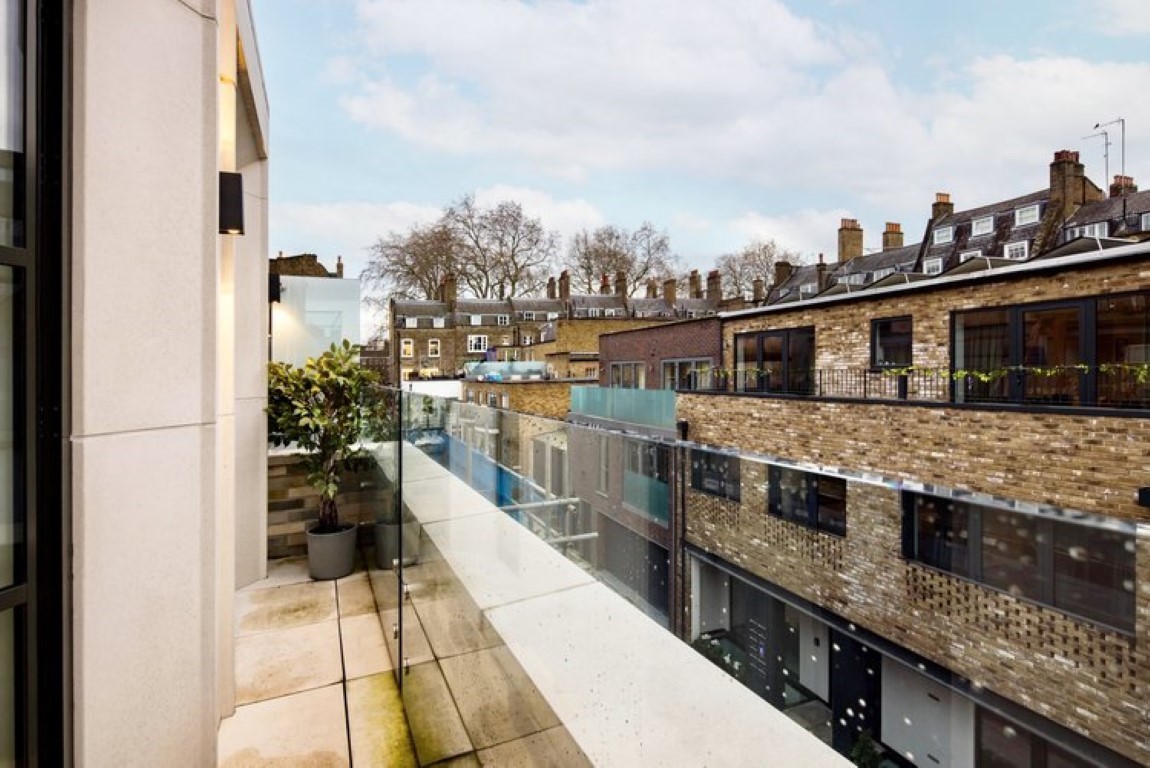  20 King’s Mews #5  -  King’s Mews  - Gallery -  7