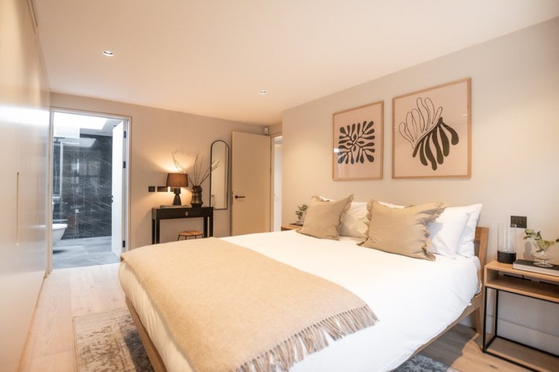  20 King’s Mews #7  -  King’s Mews  - Gallery -  5