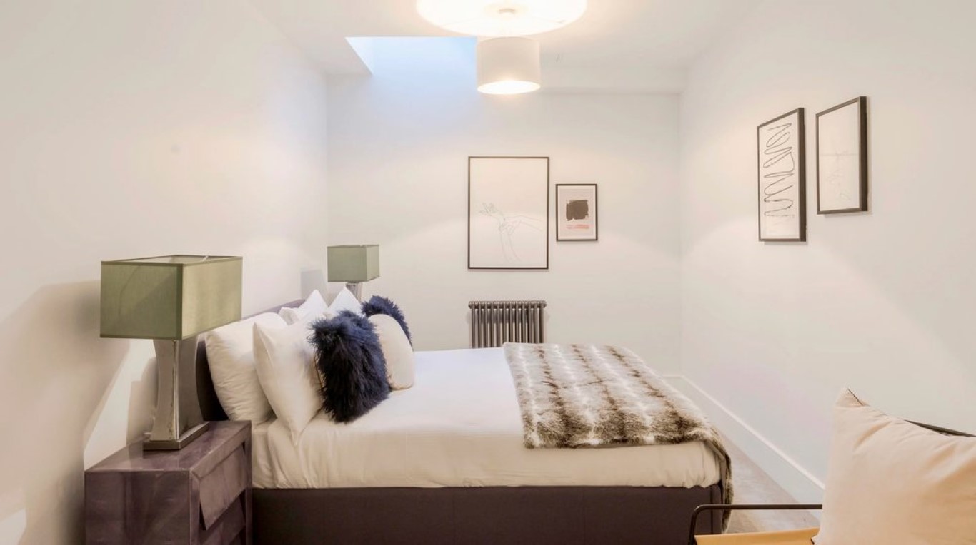  10 King’s Mews #1  -  King’s Mews  - Gallery -  5