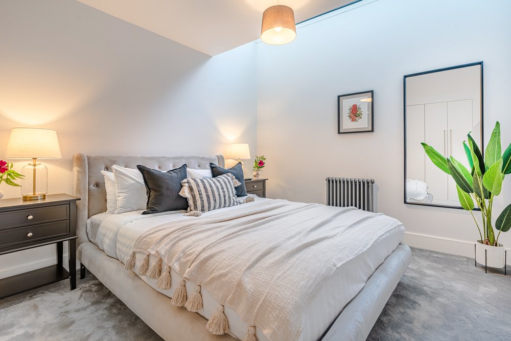  10 King’s Mews #2  -  King’s Mews  - Gallery -  1
