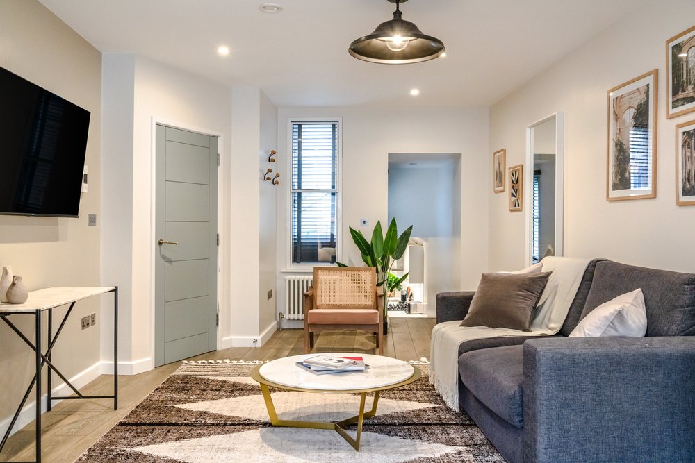  Wardour St #2 Studio Apartment  -  Chinatown Soho Apartments (Wardour Street)  - Gallery -  2