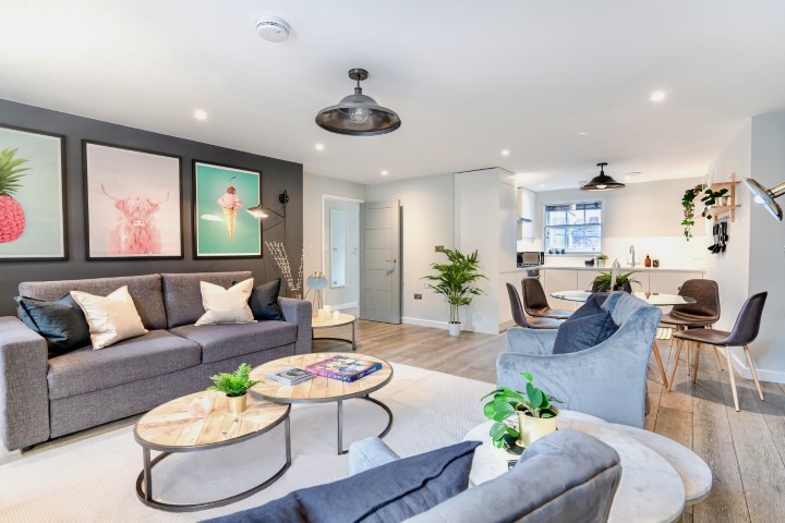  Wardour St #3 2 Bed Penthouse  -  Chinatown Soho Apartments (Wardour Street)  - Gallery -  3