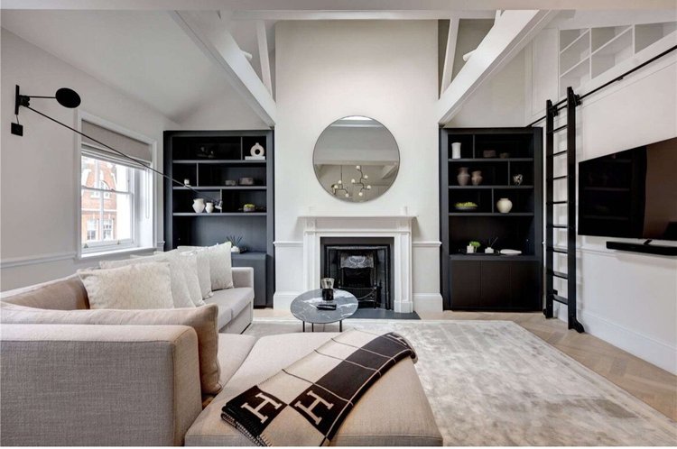  2 Bed Apartment  -  Great Titchfield Street  - Gallery -  2