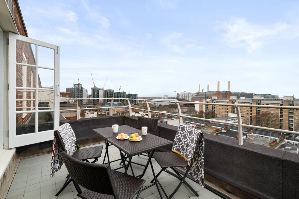2 Bed, 1 Bath - 8
