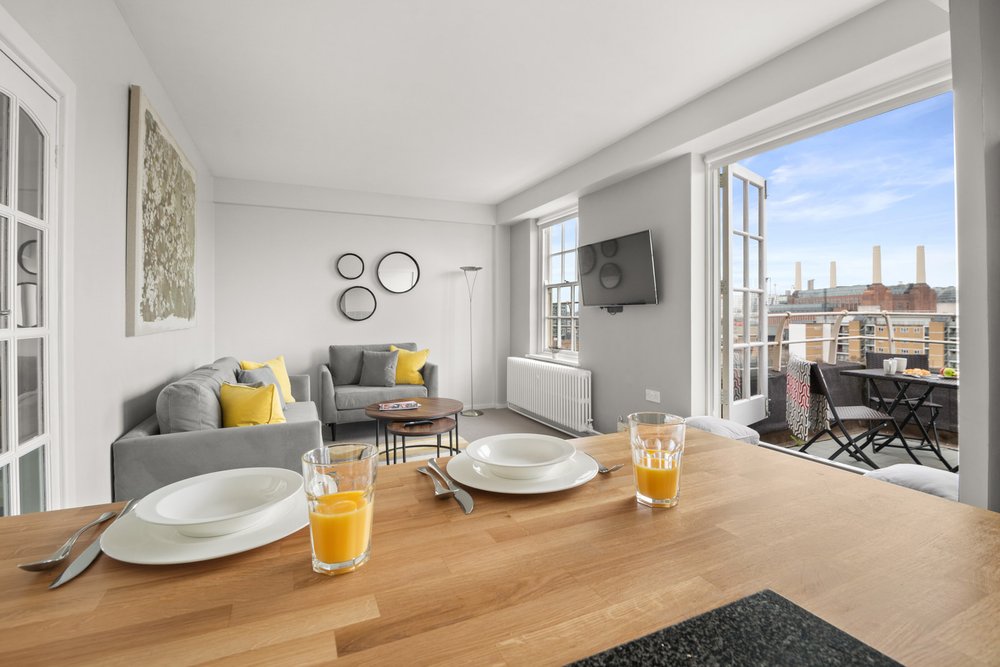 2 Bed, 1 Bath - 3