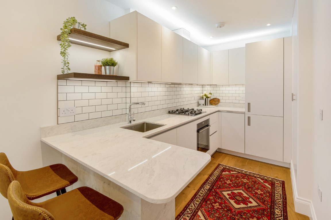 3 Bedrooms, 3 Bathrooms - 4