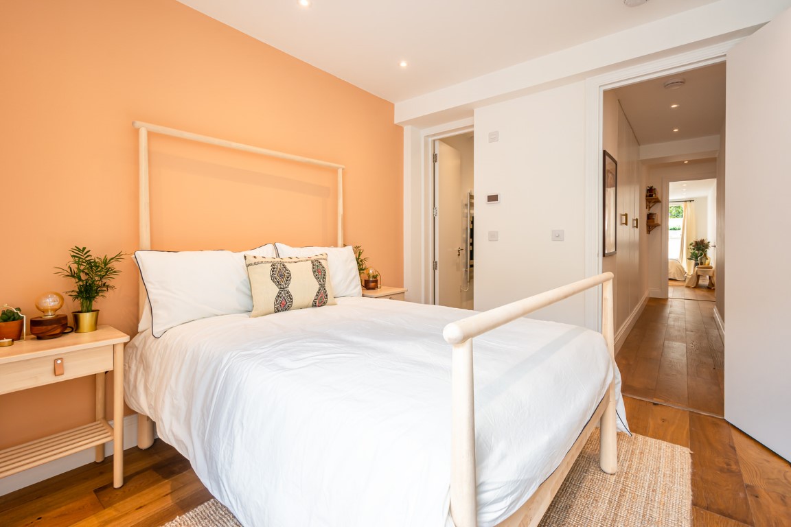 3 Bedrooms, 3 Bathrooms - 23
