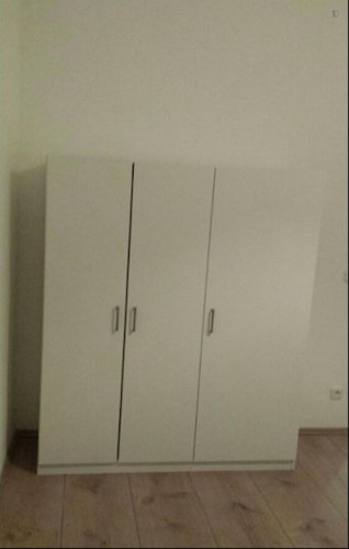 Cozy single bedroom in 6-bed apartment in Potsdam - Gallery - 15