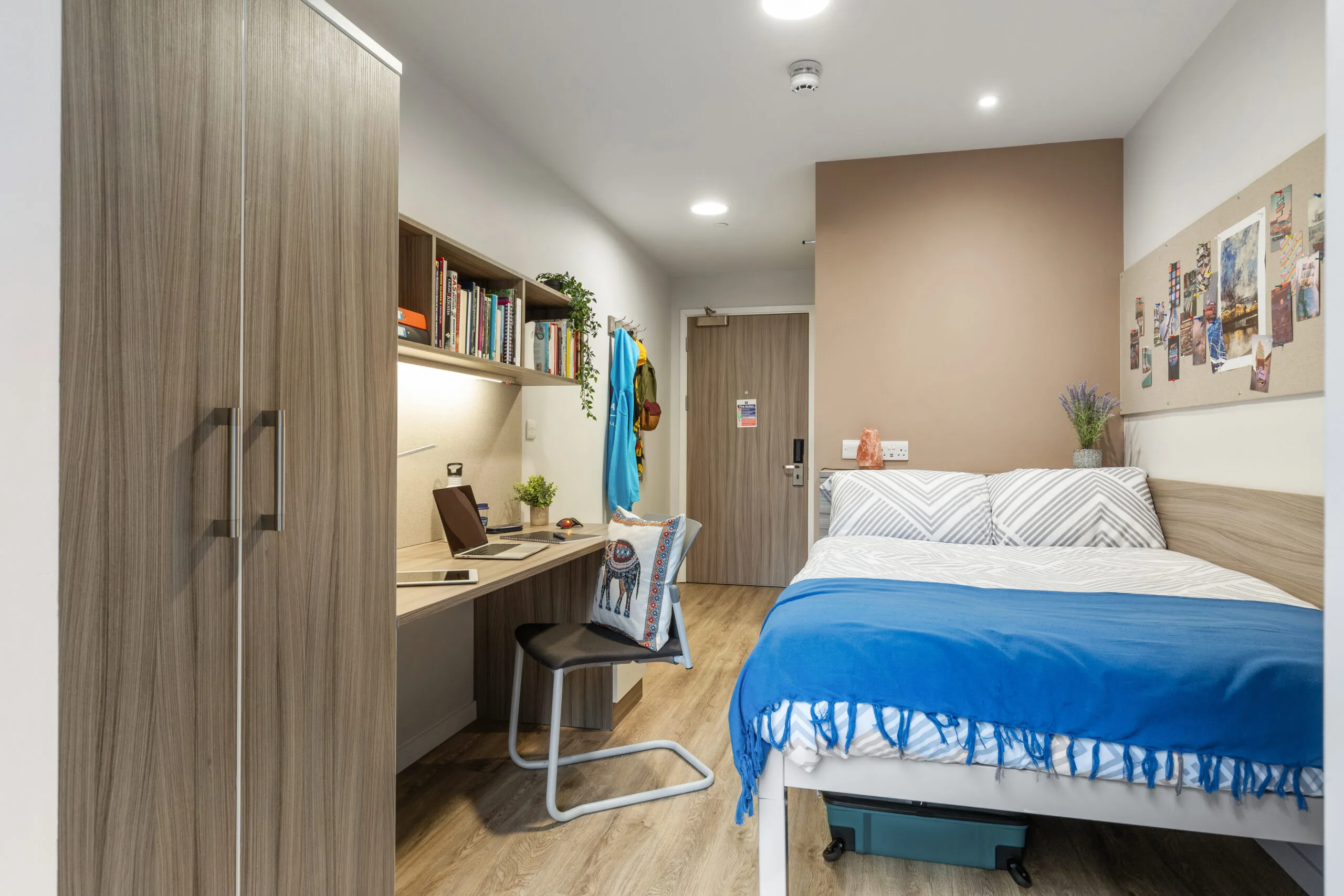  Ensuite With Wet Room  -  كابلن برايتون  - Gallery -  1