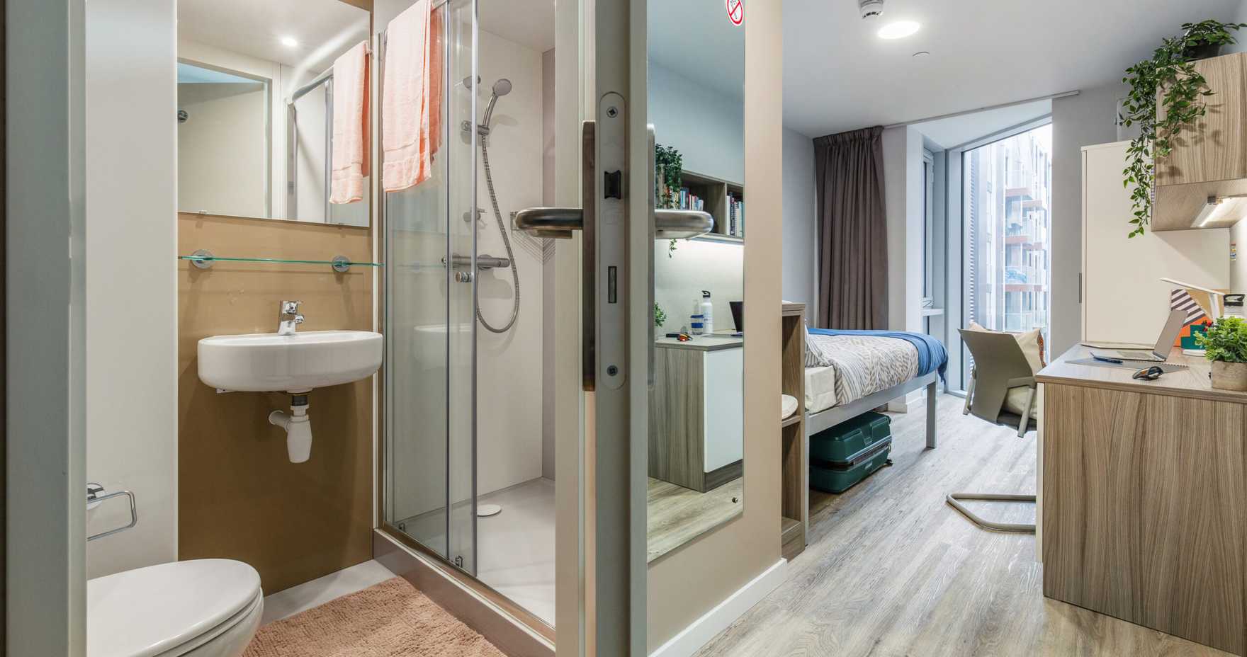  Classic En-Suite  -  Kaplan Living Brighton  - Gallery -  2