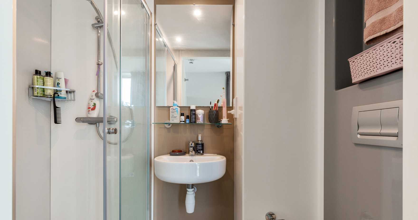 Deluxe En-Suite - Kaplan Living Brighton - Gallery - 3