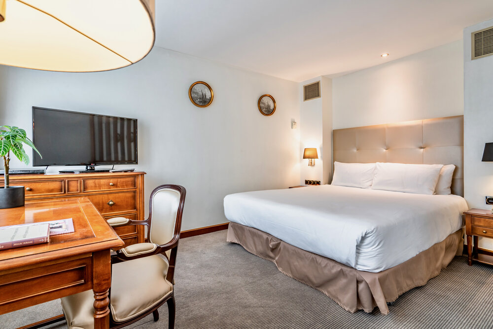  Deluxe Studio Apartment  -  Albany Residences  - Gallery -  4