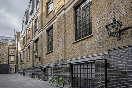 Bull Inn Court - Gallery - 6