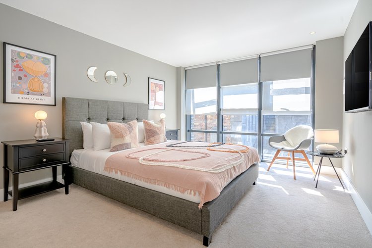 2 Bed, 2 Bath - Bull Inn Court - Gallery - 1