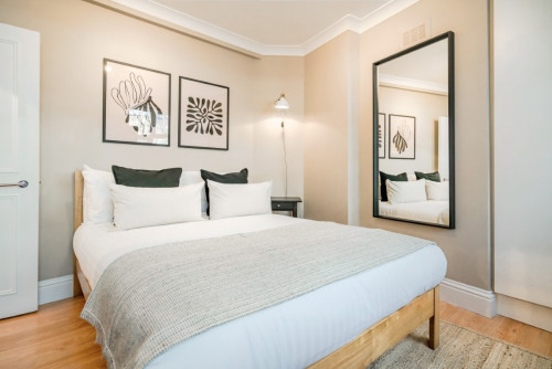 Endell Street - Rooms