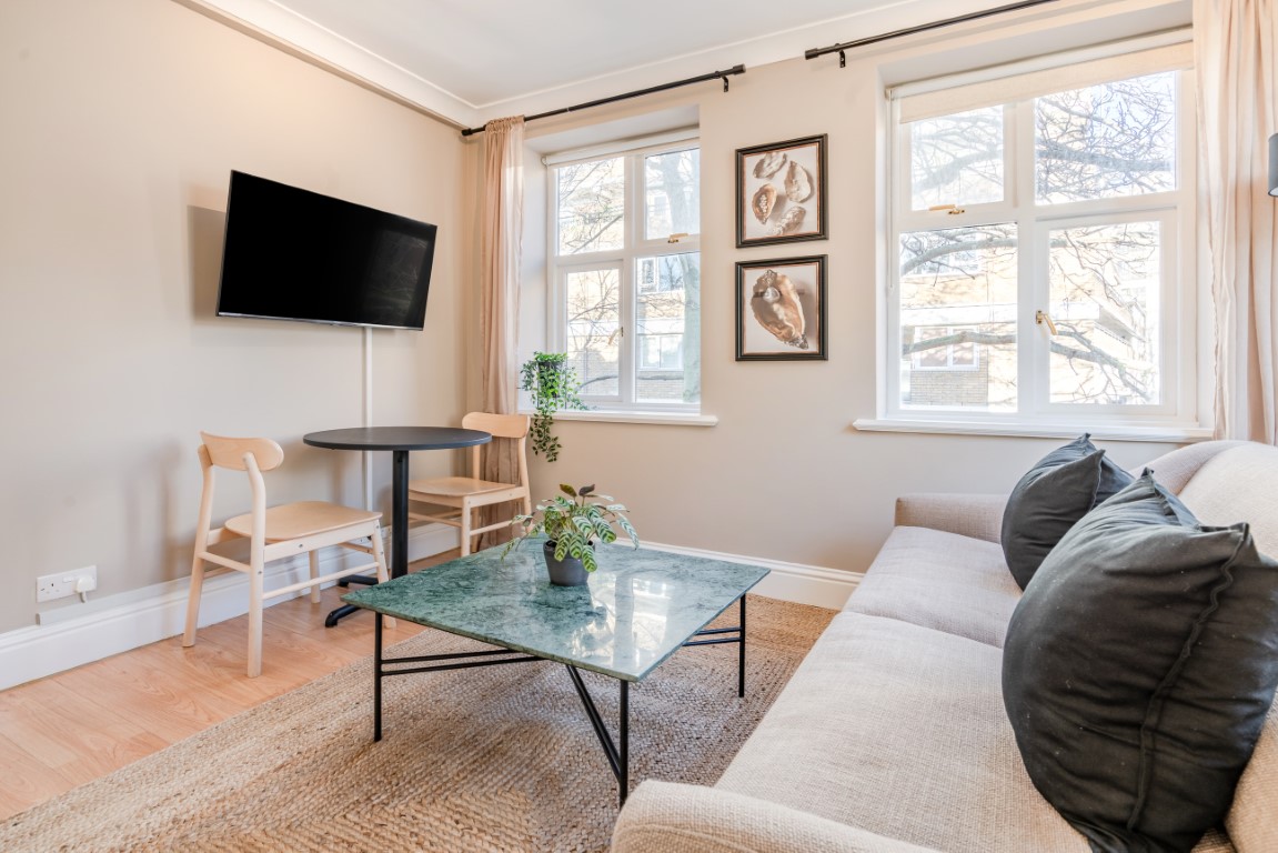  One Bed Apartment  -  Endell Street  - Gallery -  5