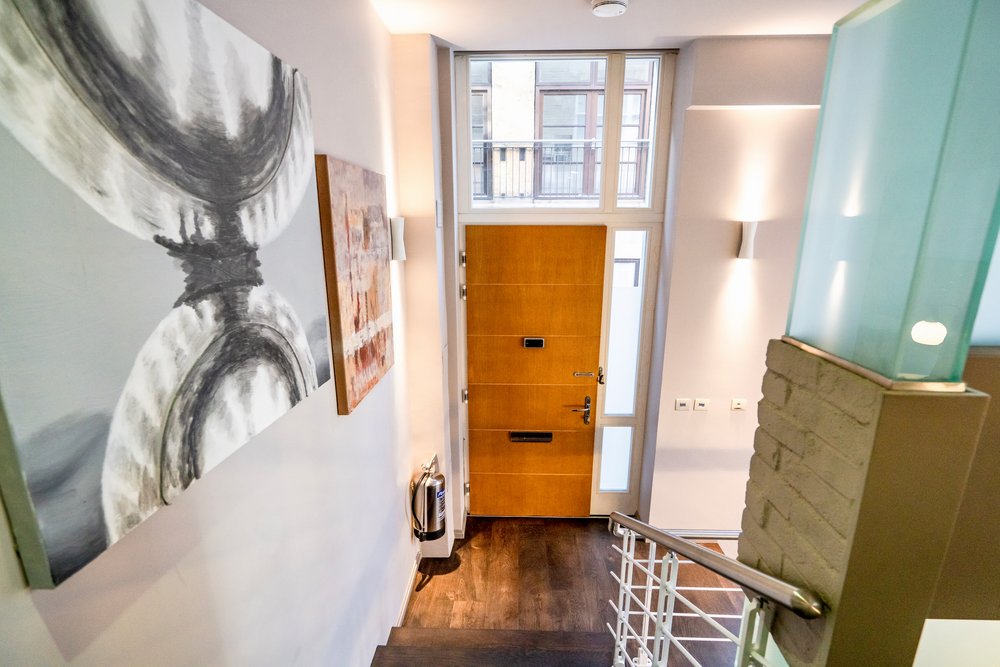  1 Bed Apartment, 1 Bath Stukeley Street #2  -  Stukeley Street  - Gallery -  7