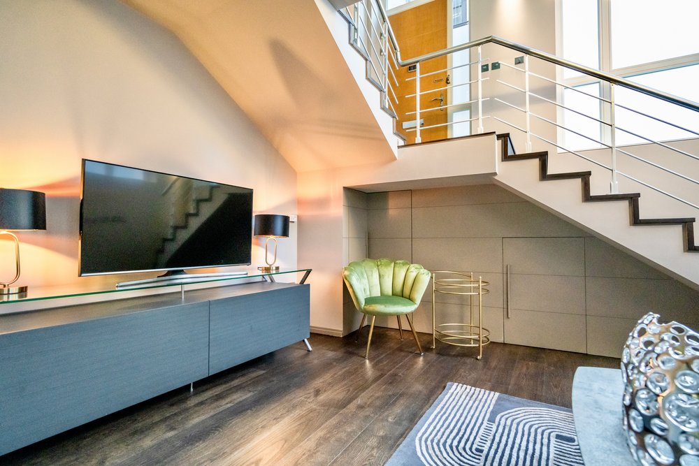  1 Bed Apartment, 1 Bath Stukeley Street #2  -  Stukeley Street  - Gallery -  3