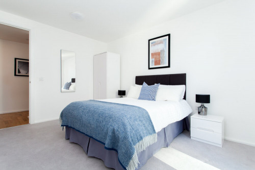 Clover Court - Gallery - 9