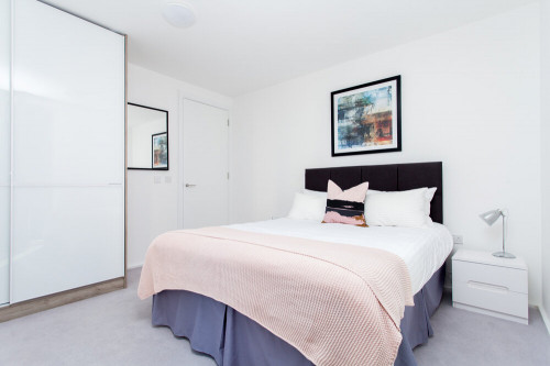 Clover Court - Gallery - 10