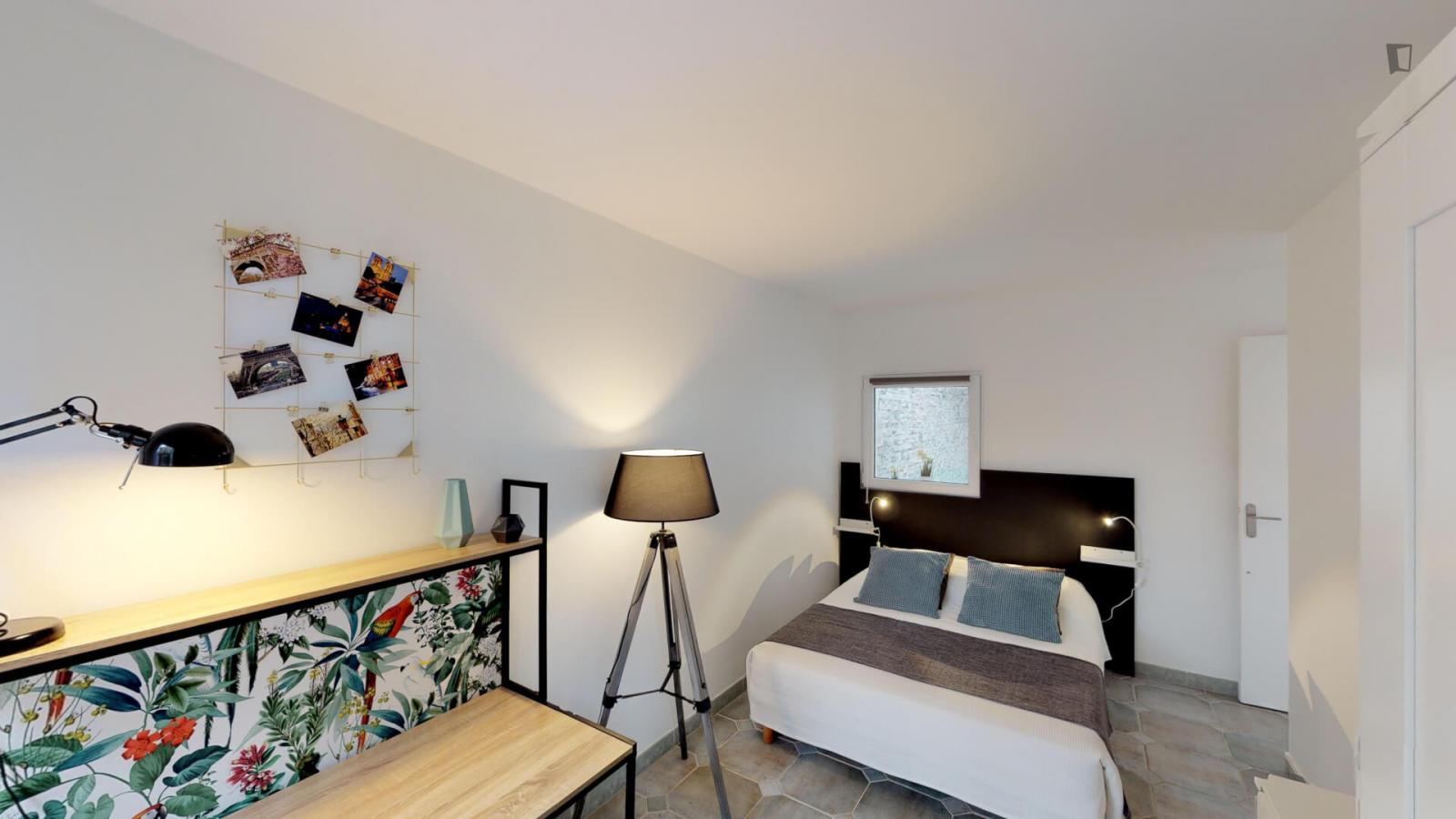 Lovely Double Bedroom Near Central Parc André Malraux - Lovely double bedroom near central Parc André Malraux - Gallery - 1