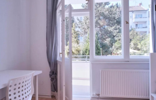 Cool single bedroom in a 3-bedroom apartment near U Grenzallee (Berlin) transport stop - Gallery - 17