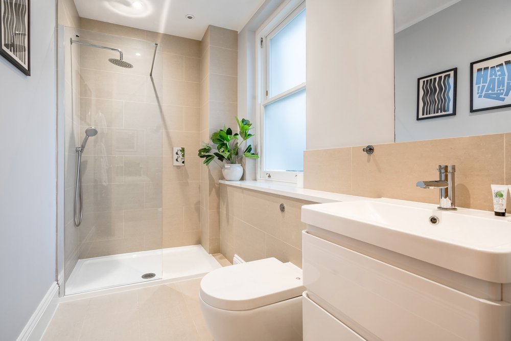  3 Bed Apartment  -  Greville road  - Gallery -  12