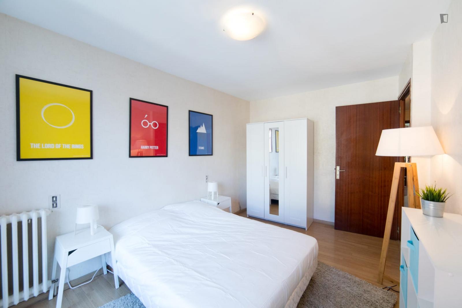 Tasteful Double Bedroom With Balcony In Compans - 1