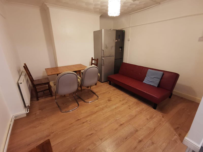 Cowley Road - Gallery - 8