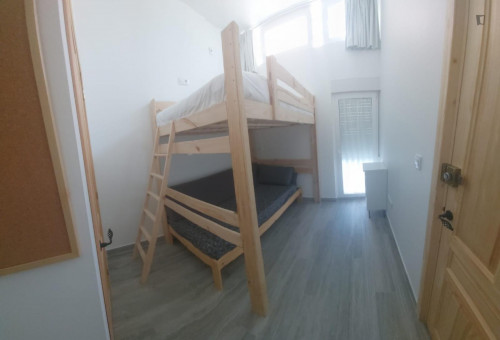 Pleasant double bedroom in San Lorenzo
