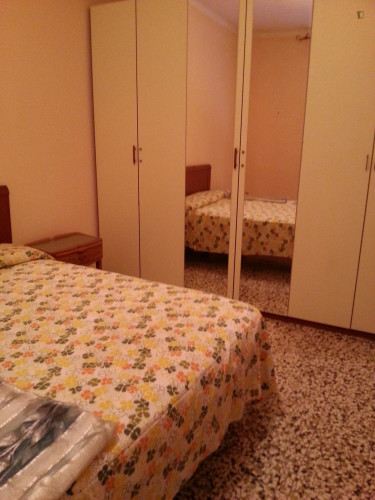 Nice double bedroom well connected to Bologna city center - Plesso nuovo - Gallery - 2