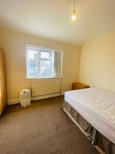 Templar’s Square, Cowley - Gallery - 6