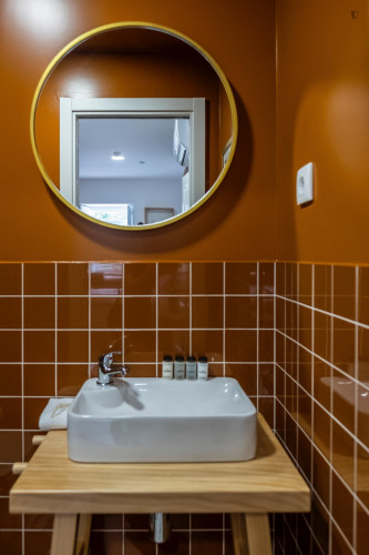 Lovely studio in the centre of Coimbra, in Montes Claros - Gallery - 9