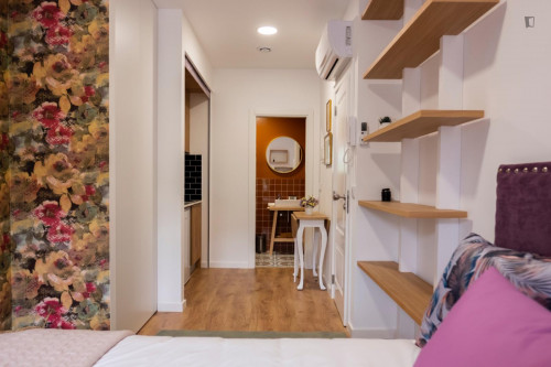 Lovely studio in the centre of Coimbra, in Montes Claros  - Gallery -  5