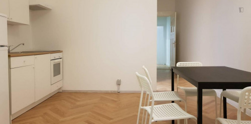 Nice single bedroom close to Subway station Hermannplatz - Gallery - 6