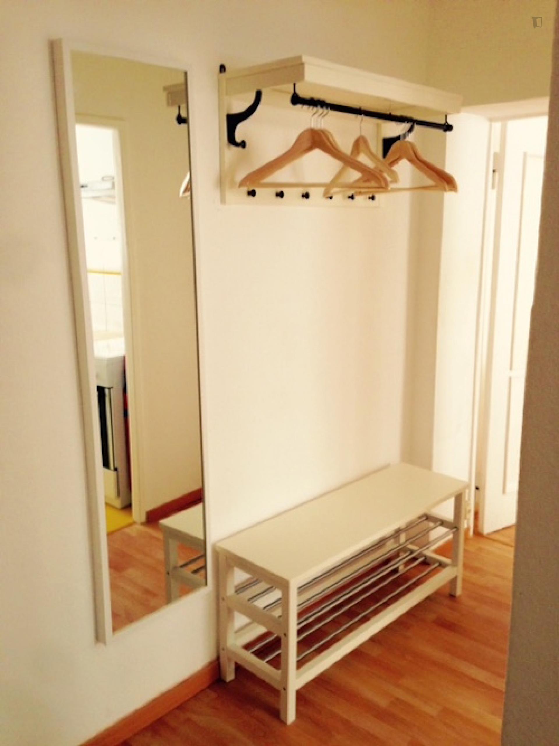 Comfy 1-bedroom flat near U-Bhf Nauener Platz metro station