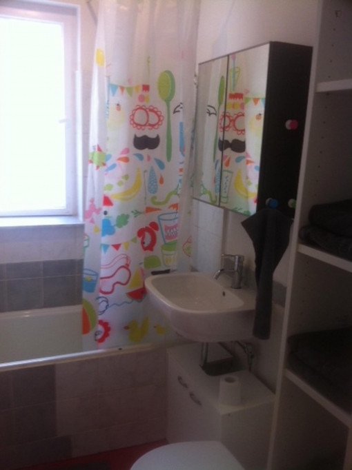 Comfy 1-bedroom flat near U-Bhf Nauener Platz metro station