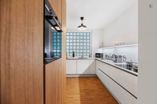 Amazing double bedroom, with private balcony, in Sendling-Westpark