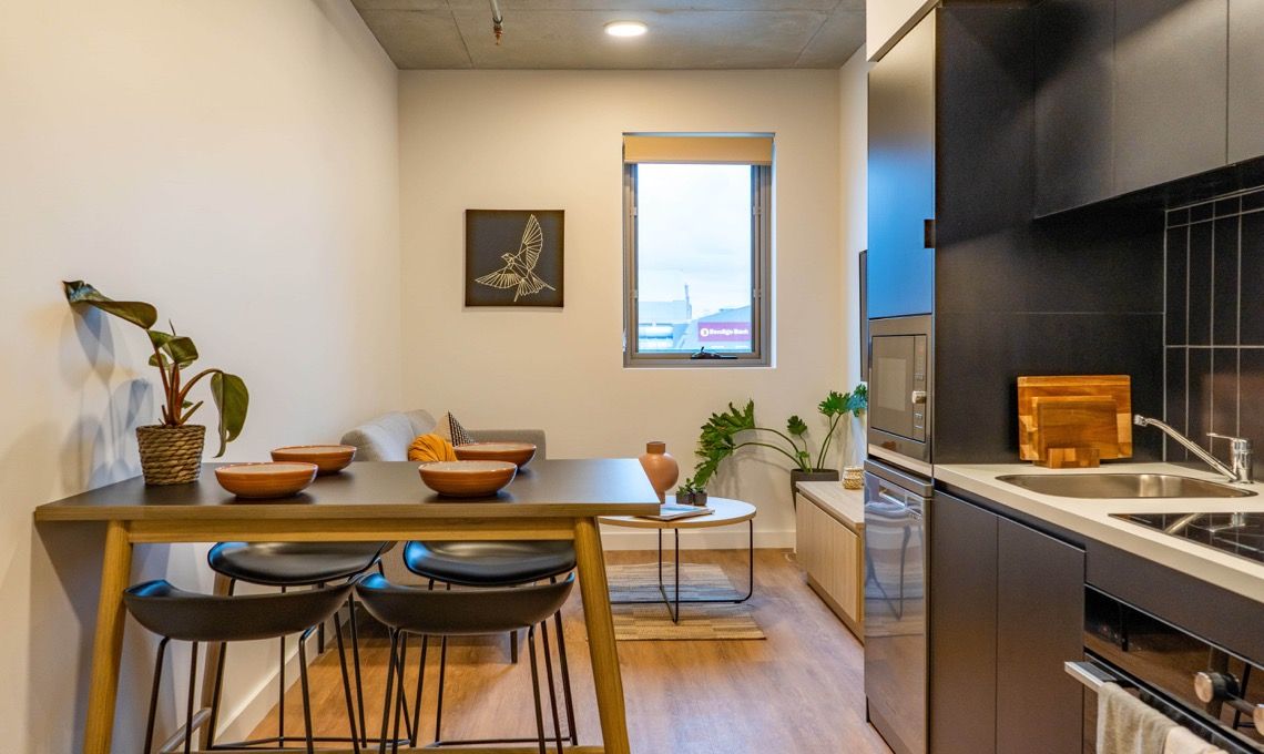4 Bedroom, 2 Bathroom Apartment - The Switch Adelaide Central - Gallery - 4