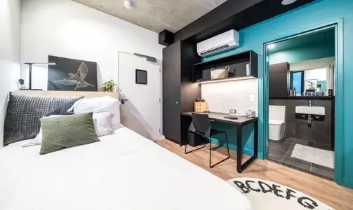 Four Bed Ensuite Apartment - 6