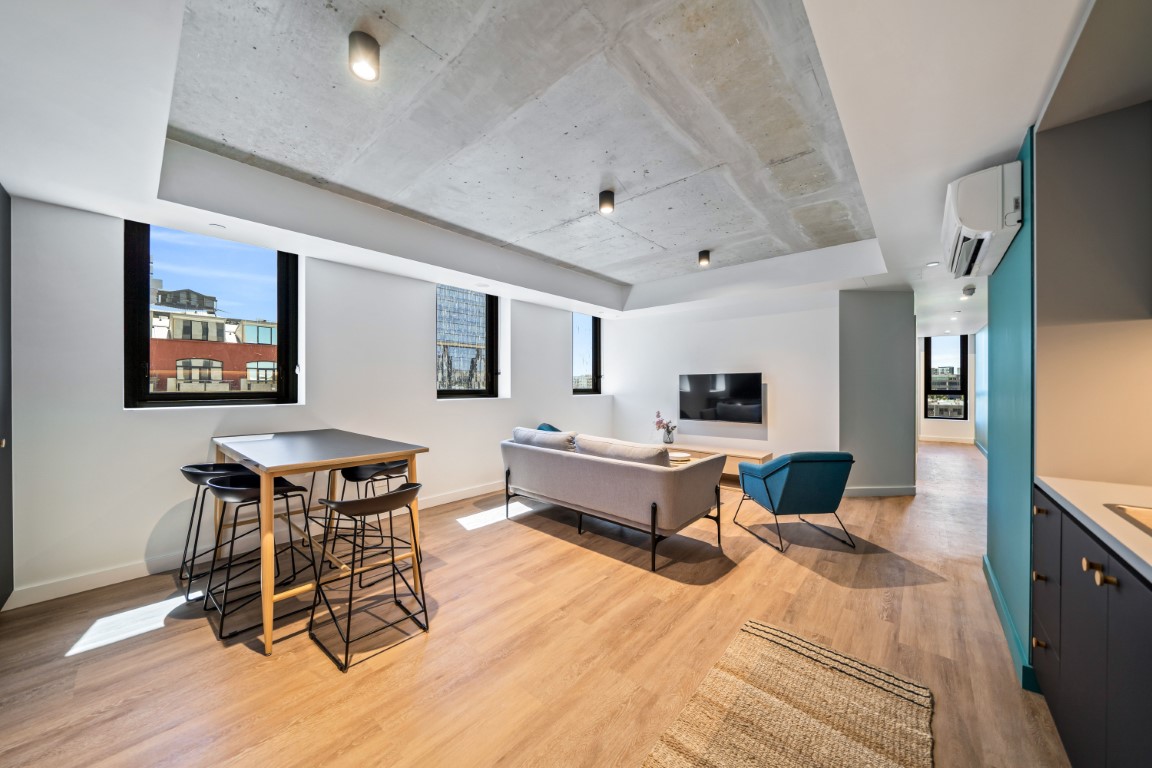 Five Bedroom Apartment - 9