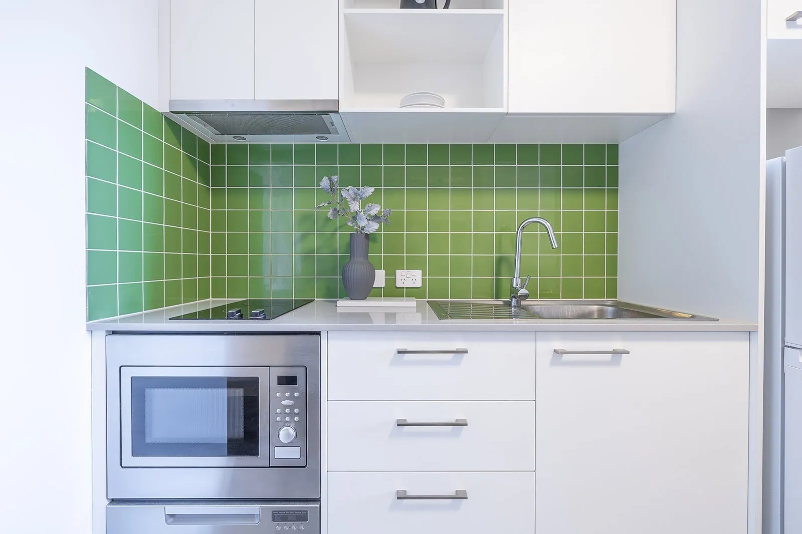  Deluxe Studio - East  -  Dwell East End Adelaide  - Gallery -  8