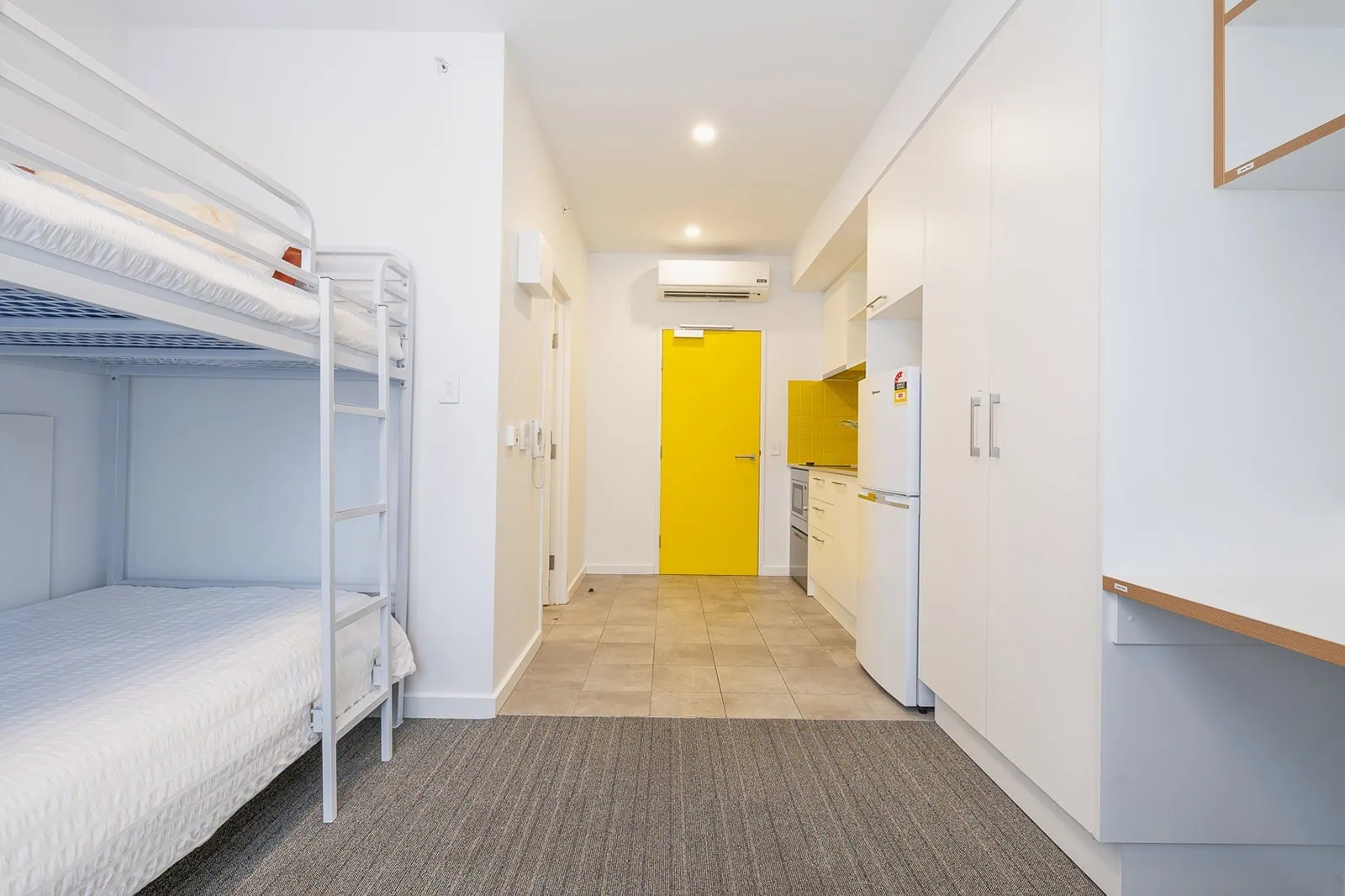 Twin Bunk Bed Studio - Dwell East End Adelaide - Gallery - 8