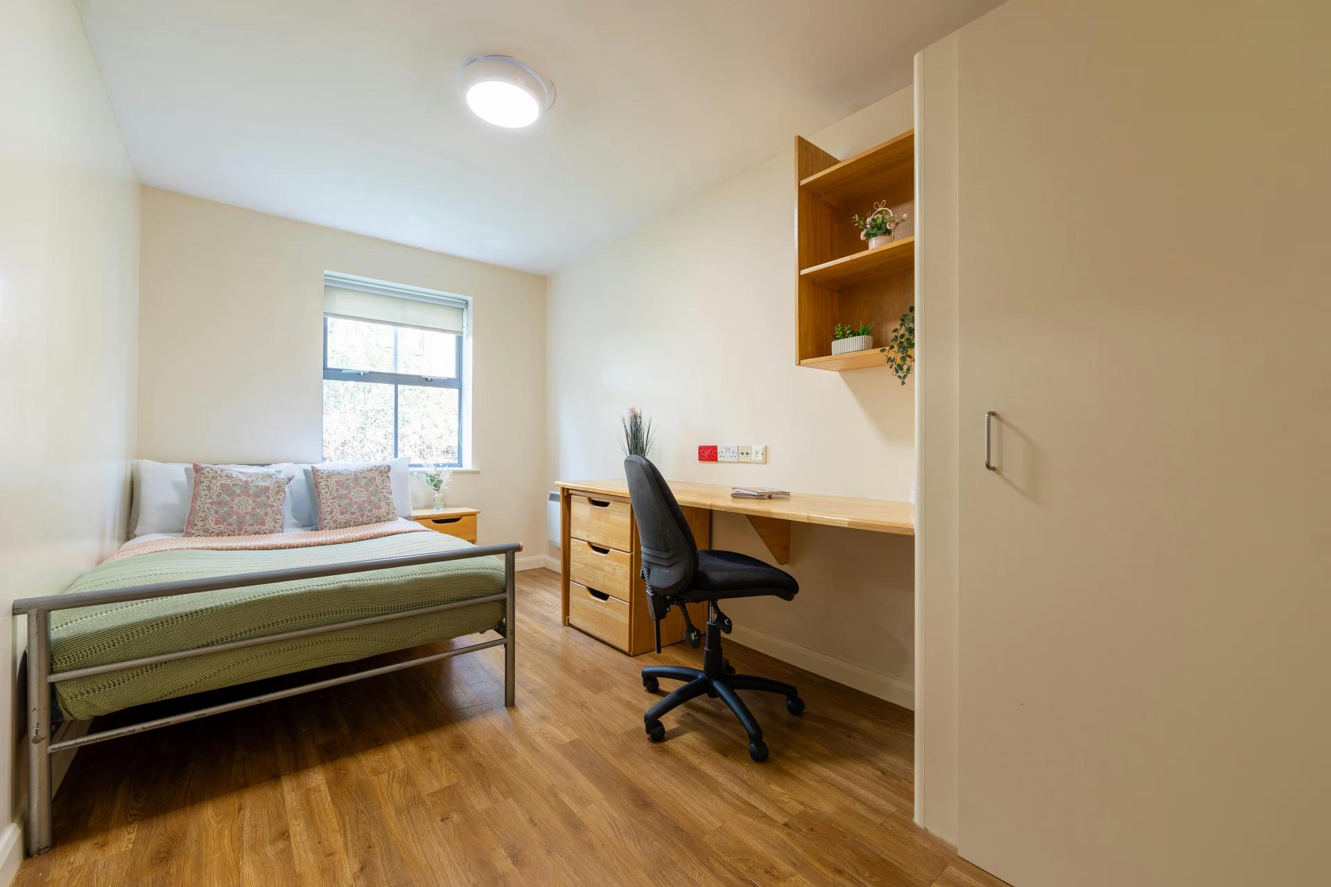  Bronze Non En-Suite  -  Hotwells House  - Gallery -  10