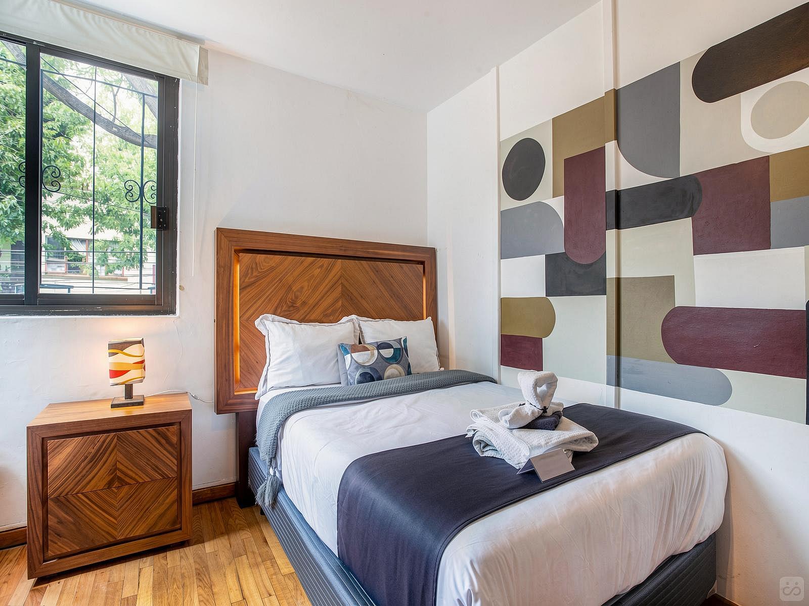 Gamma Room - 105