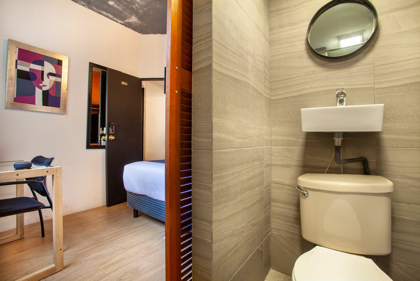 Delta Room - 27