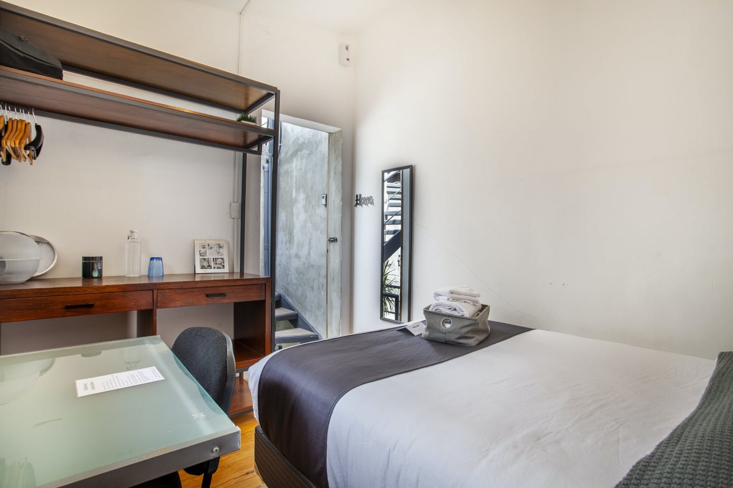 Omega Room - 3