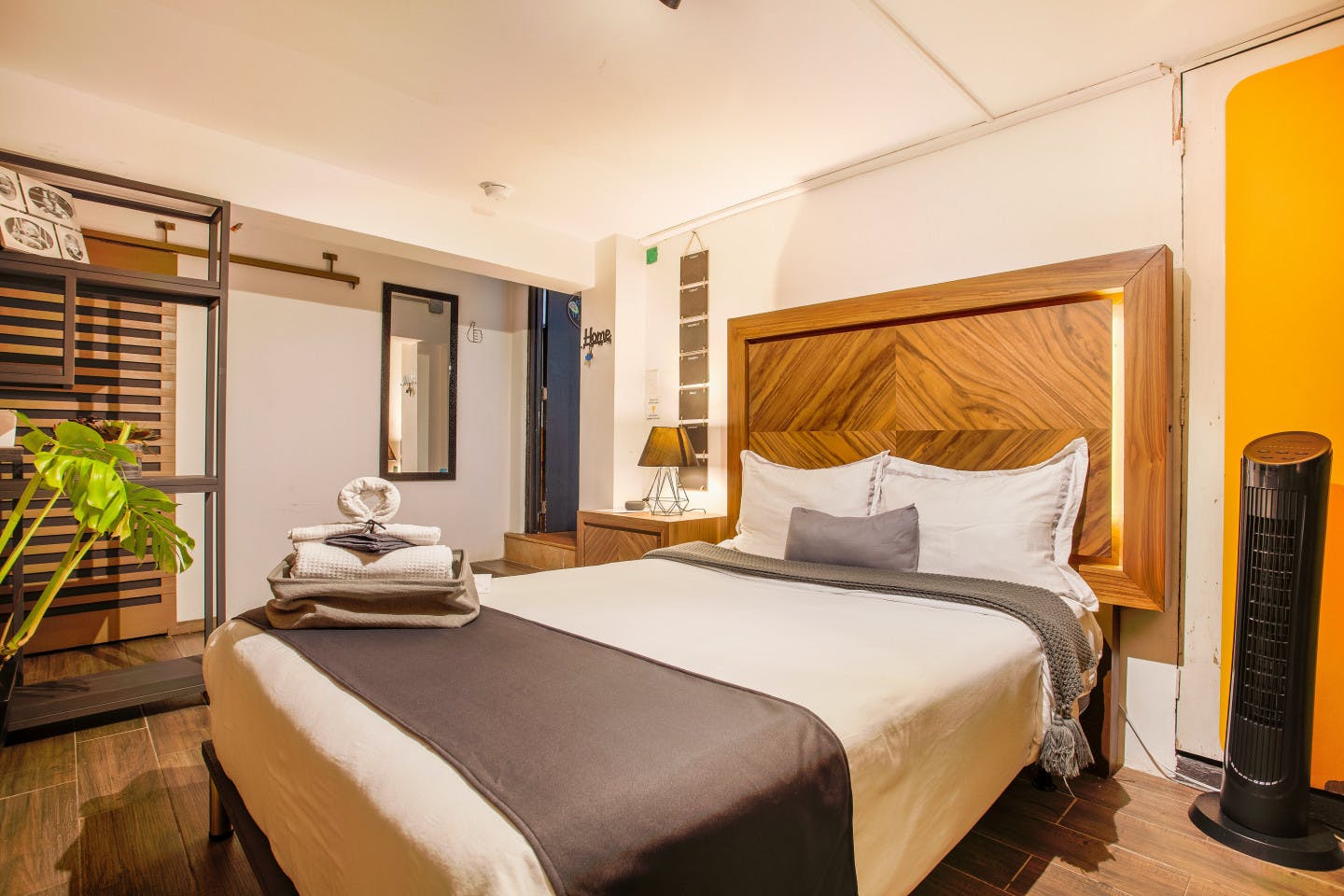 Zeta Room - 3